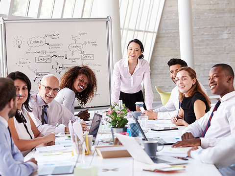 Incluir datos de interés en listados y valorar con las asociaciones de discapacitados las incidencias detectadas (propuestas de mejora)