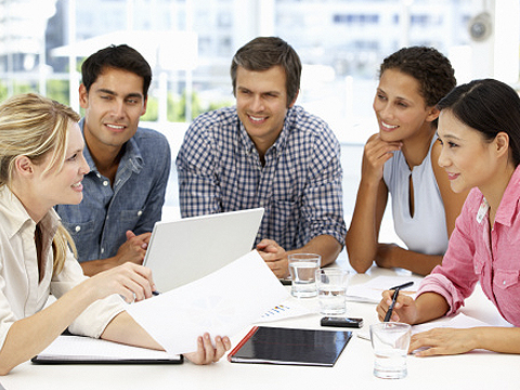 Comunicación constante con el cliente